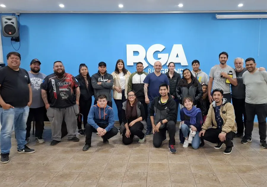 Ultiman detalles junto a murgas y comparsas para el Carnaval 2025 en Río Grande 2