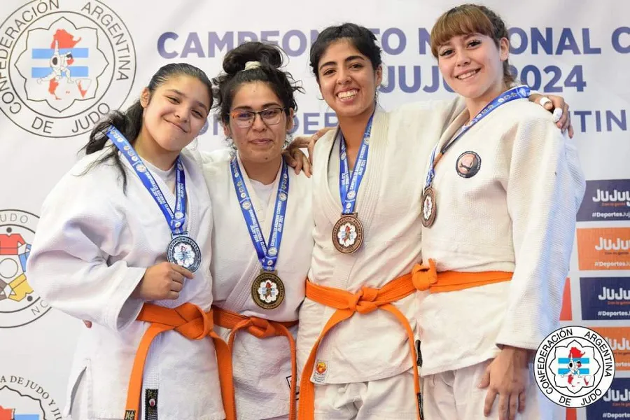 Las Escuelas Municipales de Deportes de Combate lograron una gran performance  (1)