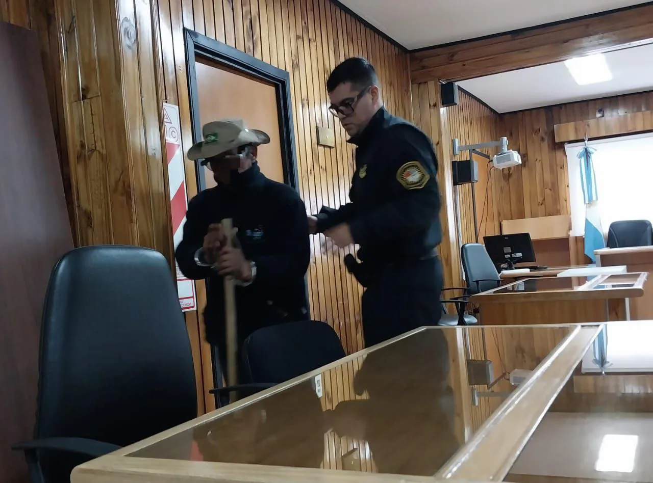 Abuelo fue condenado a 18 años de prisión por abusar sexualmente de su nieto (2)