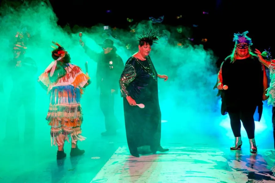 photo_5078230917335592319_y