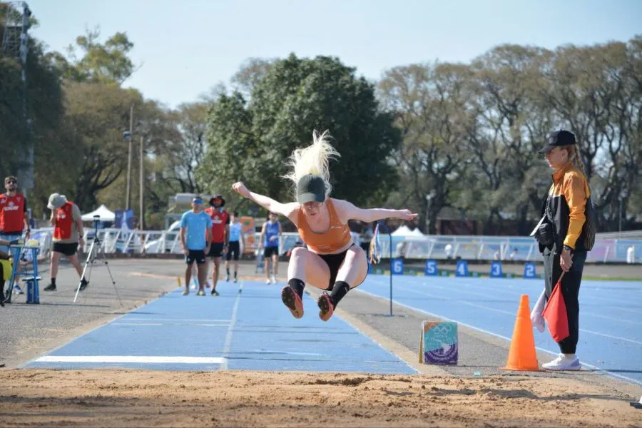 photo_5060135236570033934_y