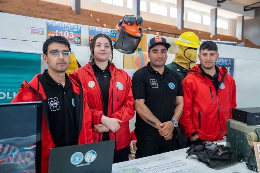 photo_5055308552322789173_y