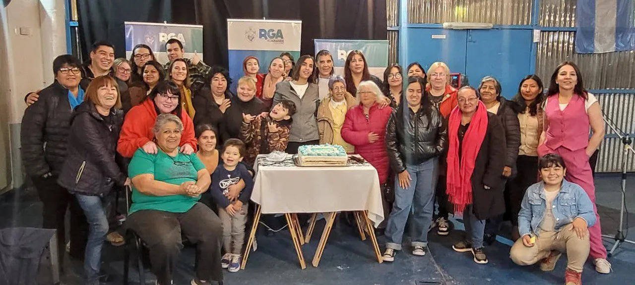 Se realizó un agasajo a los artesanos riograndenses en su día por parte del municipio