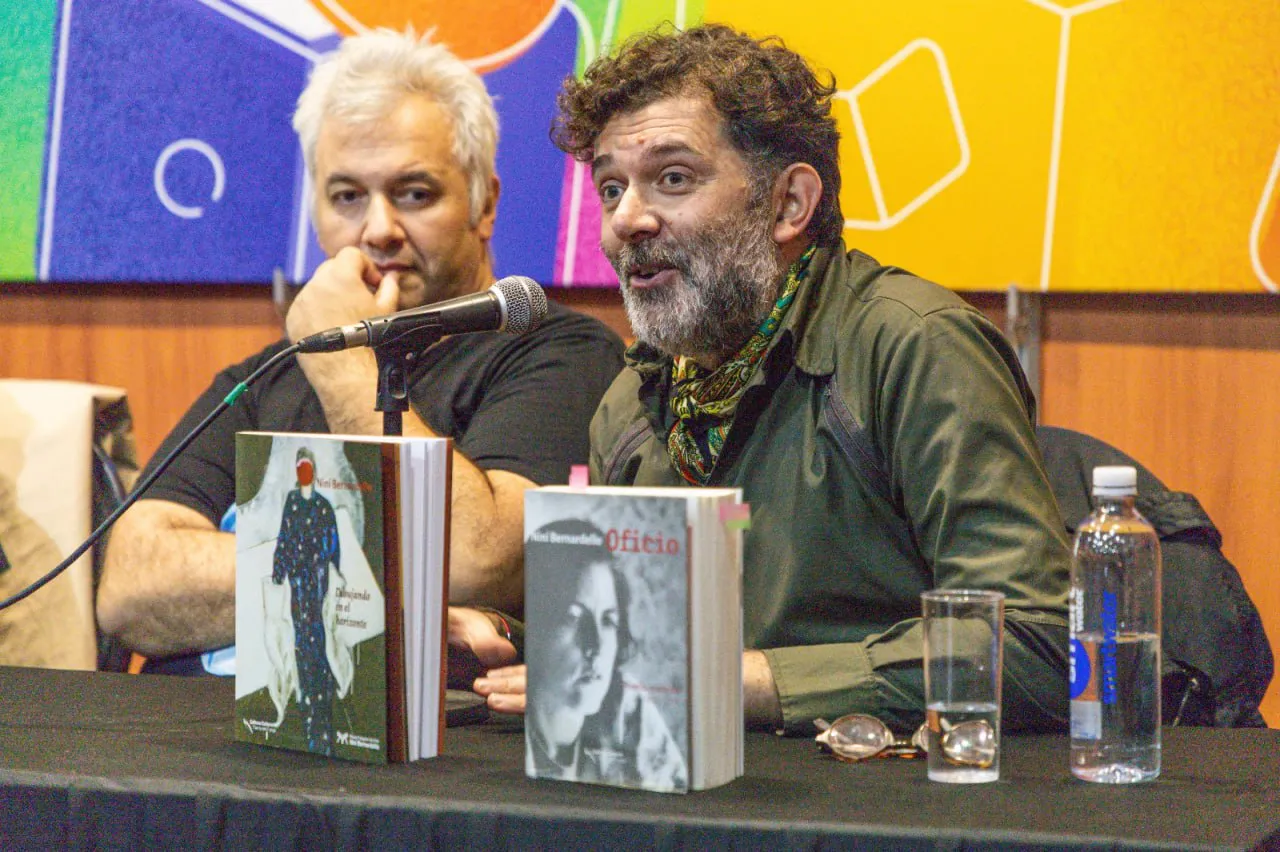 Se presentó en la Feria Internacional del Libro la obra “Dibujando en el Horizonte” (2)