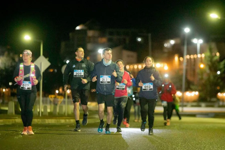 photo_5100760159696826683_y