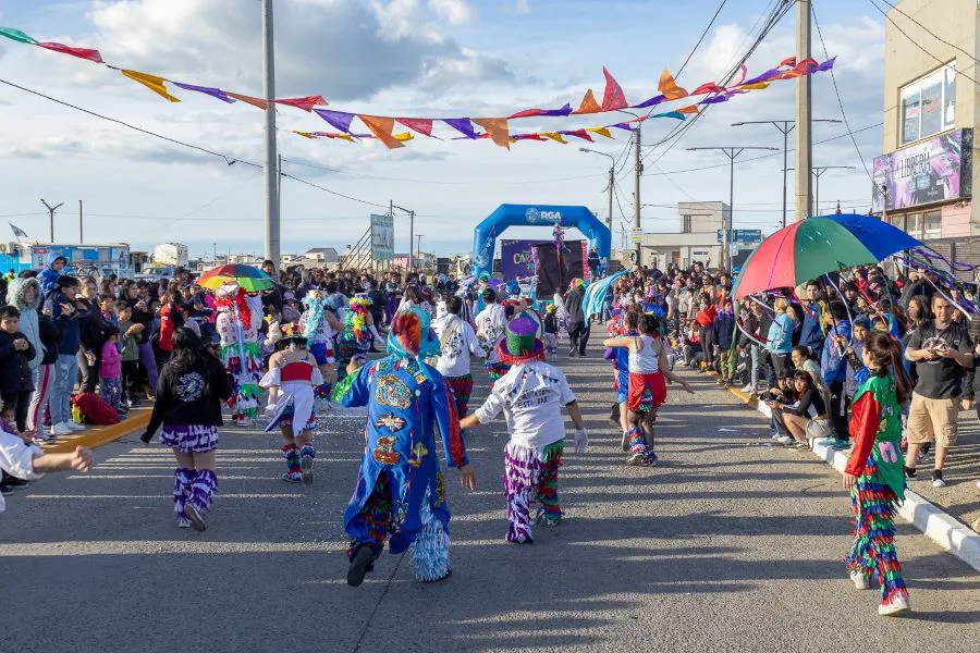 photo_4996891701402512953_w