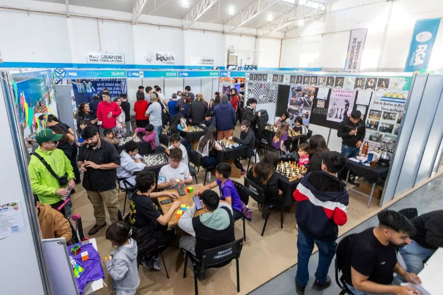 photo_5098484930836541731_y