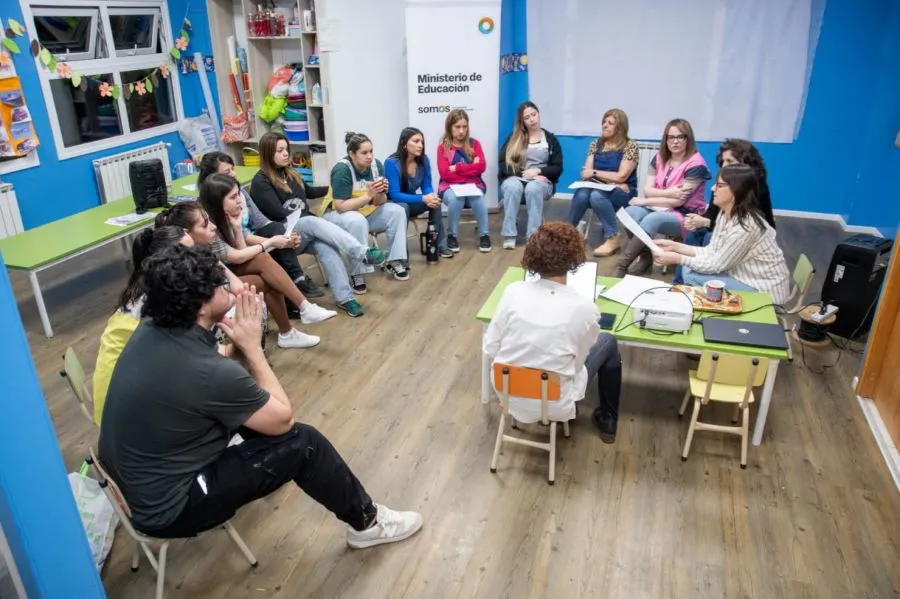 photo_5075965618439696222_y