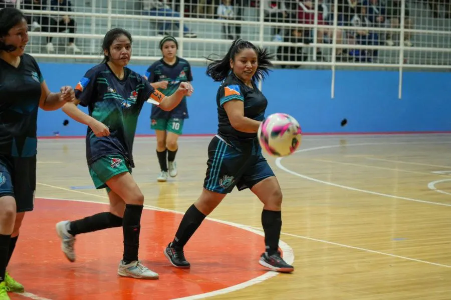 photo_5030817497749761551_y