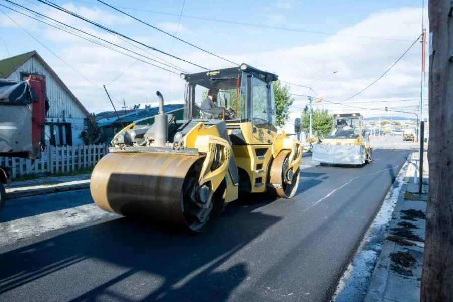 photo_5154702668306951940_y