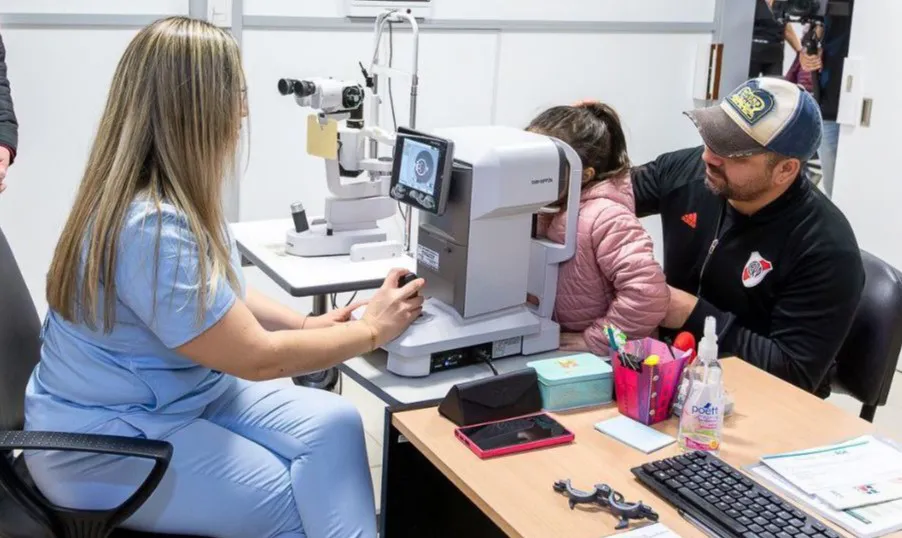 photo_4940652338771767083_y