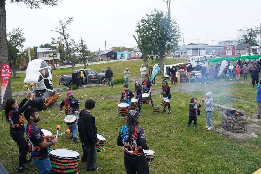 photo_4981309594416122652_y