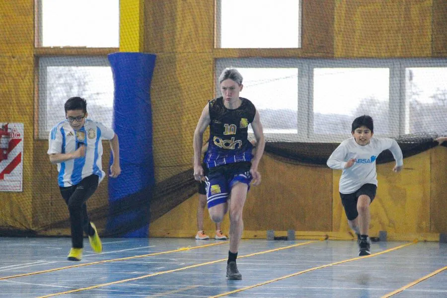 photo_4956437559060311736_y