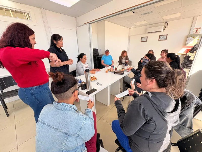 Brindan talleres en Salud Mental de ‘Música y Popurrí’ y ‘entre Mates y Letras 2026’