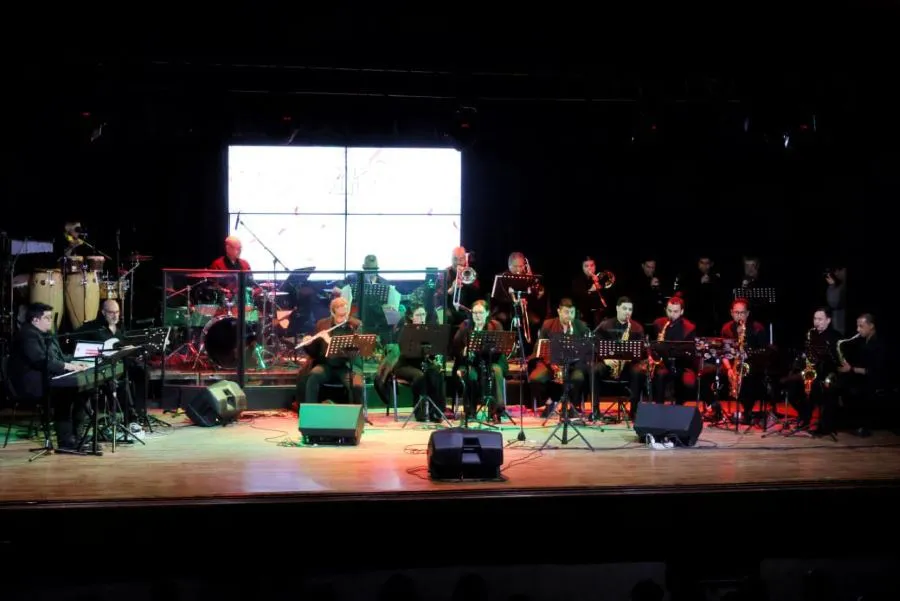 photo_4940841033864949401_y