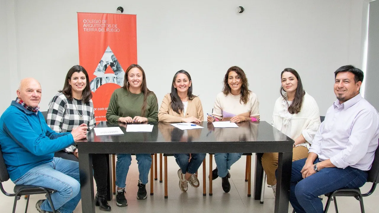 Se firmó un importante convenio con el Colegio de Arquitectos de Tierra del Fuego