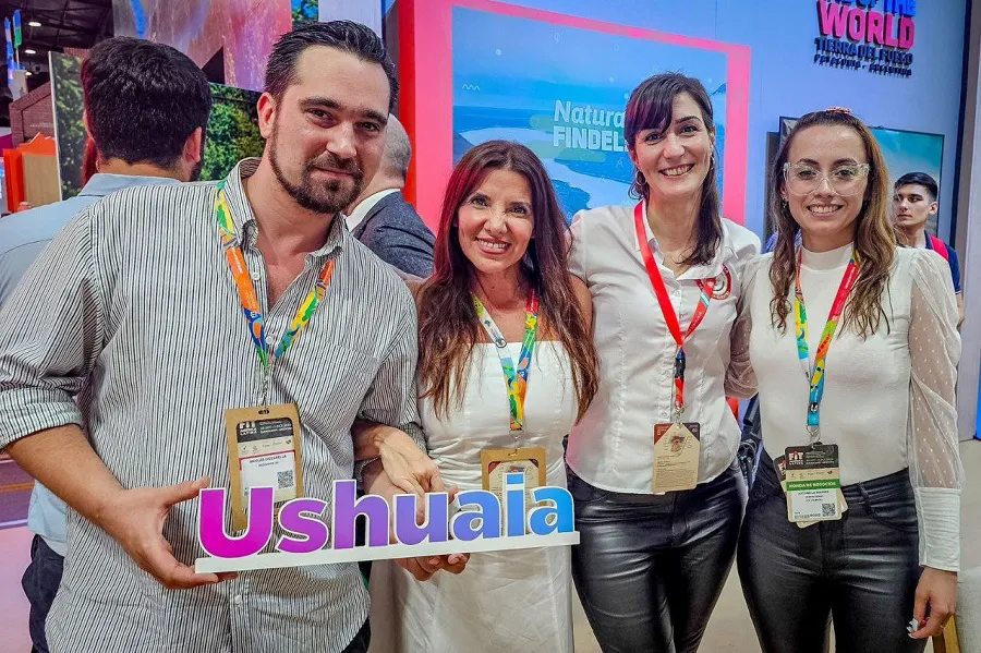 Promocionan el turismo de la ciudad de Ushuaia en la Feria Internacional de Turismo