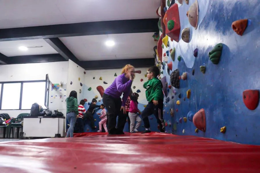 photo_5179276534144413568_y