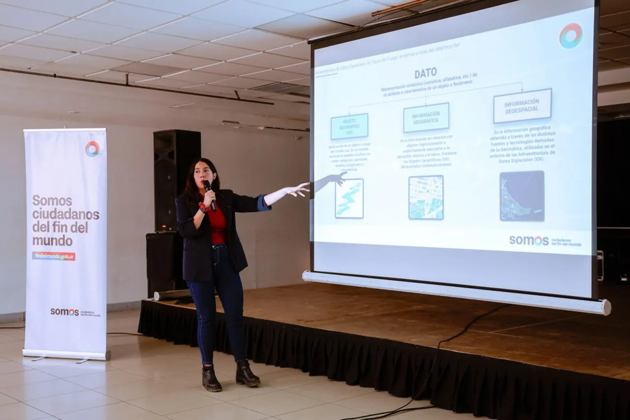 Se realizó el 1° Encuentro de Divulgación de la Infraestructura de Datos Espaciales (1)