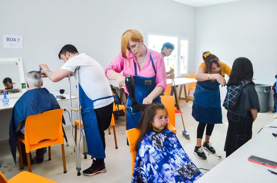Se desarrollará una jornada de cortes de cabello gratuitos en la Casa de la Alegría