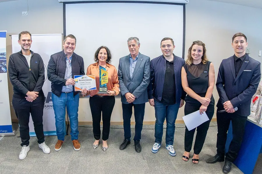Las Cámaras de Comercio premiaron a la “Mujer Empresaria de Tierra del Fuego”