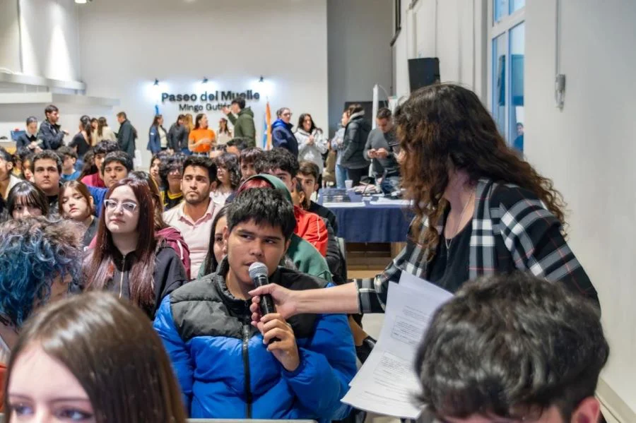 Comienzan las instancias locales de formación del Parlamento Juvenil del Mercosur