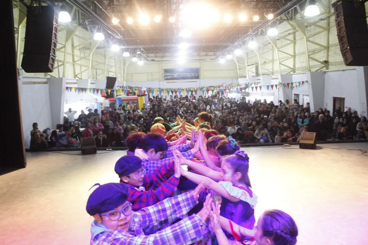 Shows para niños en la Fiesta Nacional de la “Noche más Larga” durante este sábado (3)