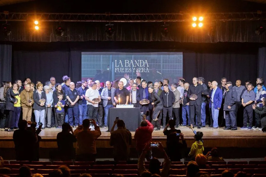 photo_4929641764910467919_y