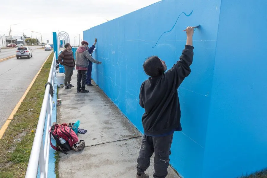 photo_5181909263201274938_y