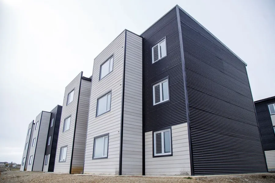 photo_4947508493850619412_y