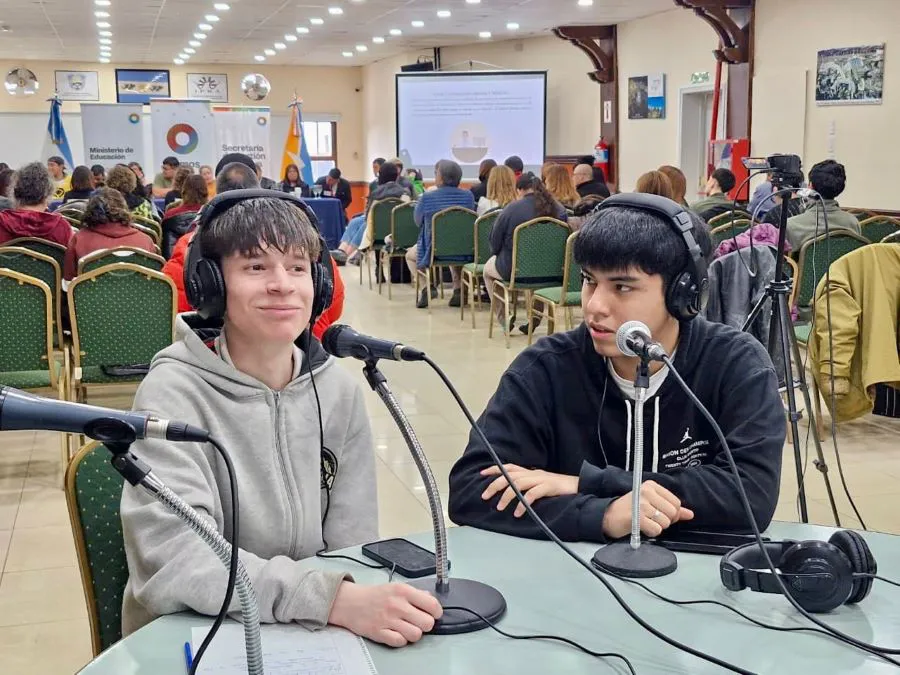 photo_4976490503671057221_y