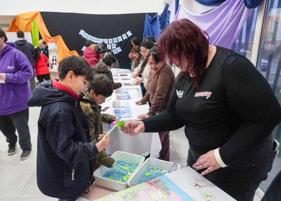 Chicos participaron de una jornada de juegos en el Centro de Desarrollo Comunitario