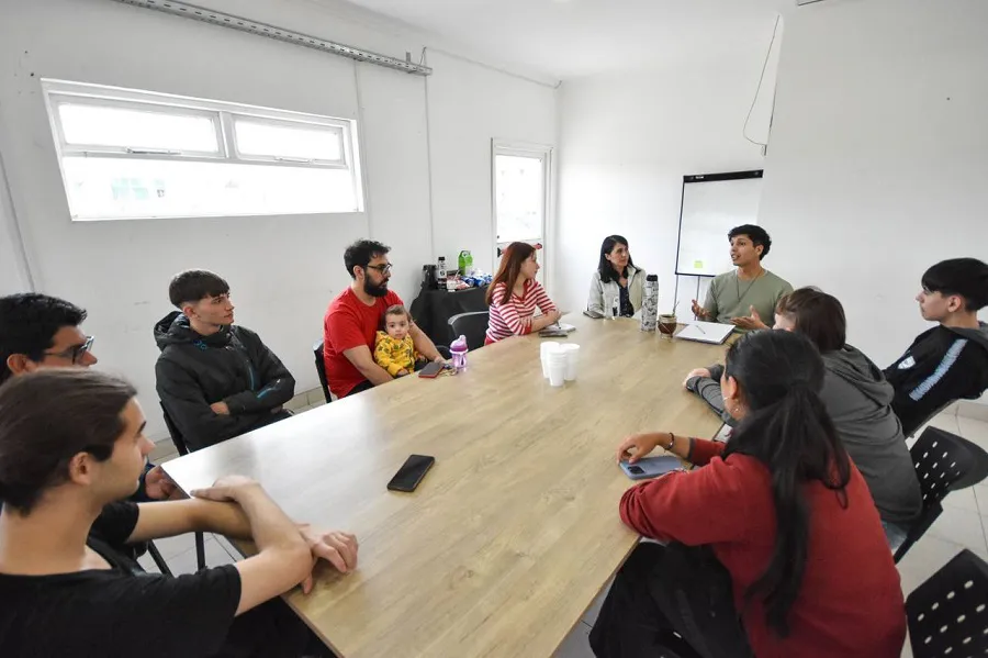 Tolhuin avanza en sus proyectos de acción climática con jóvenes de la ciudad