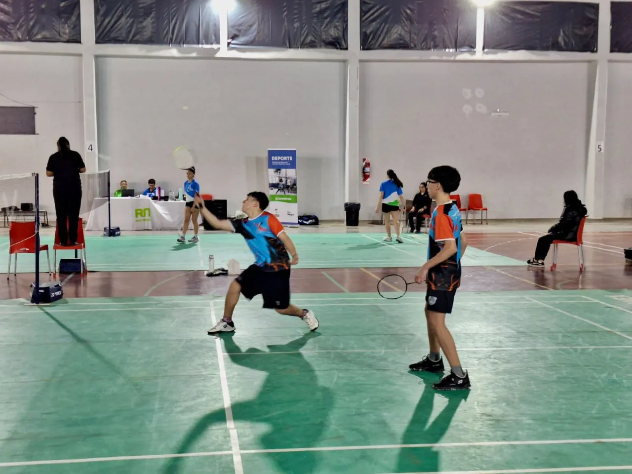 photo_4995018116408913581_y