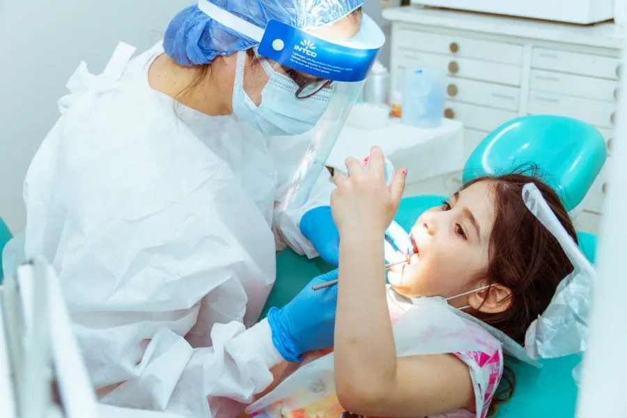 photo_4972485408009072630_y