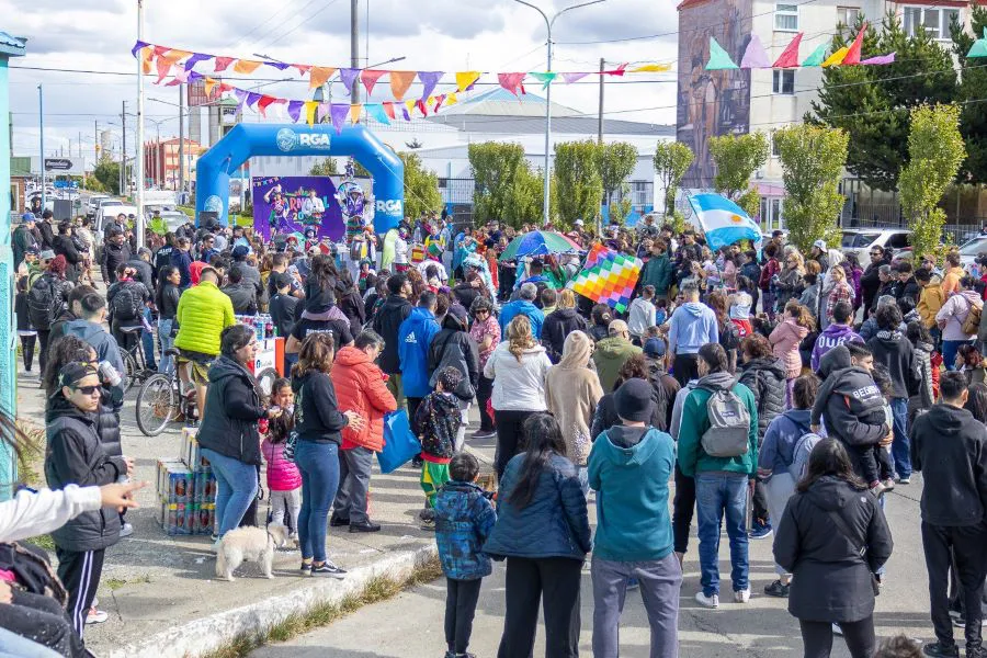 photo_4996891701402512952_w