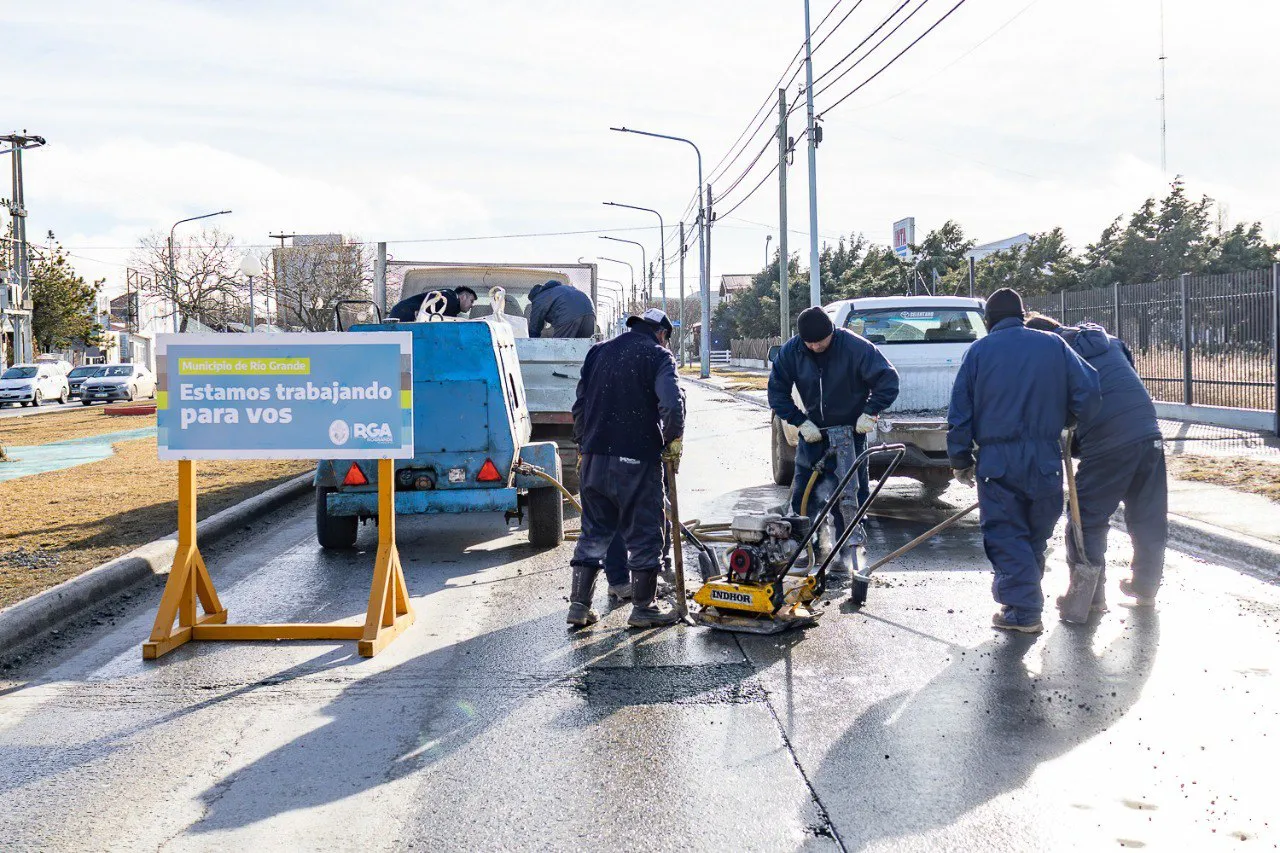 photo_5035208375960448352_y