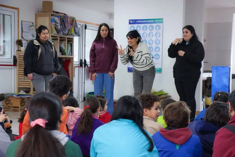 photo_5091608464861104900_y