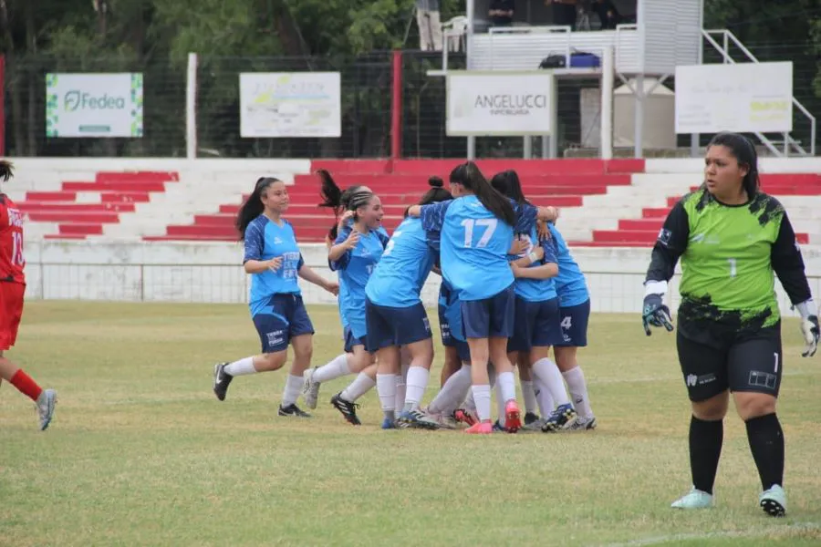 photo_5023877036761615237_y