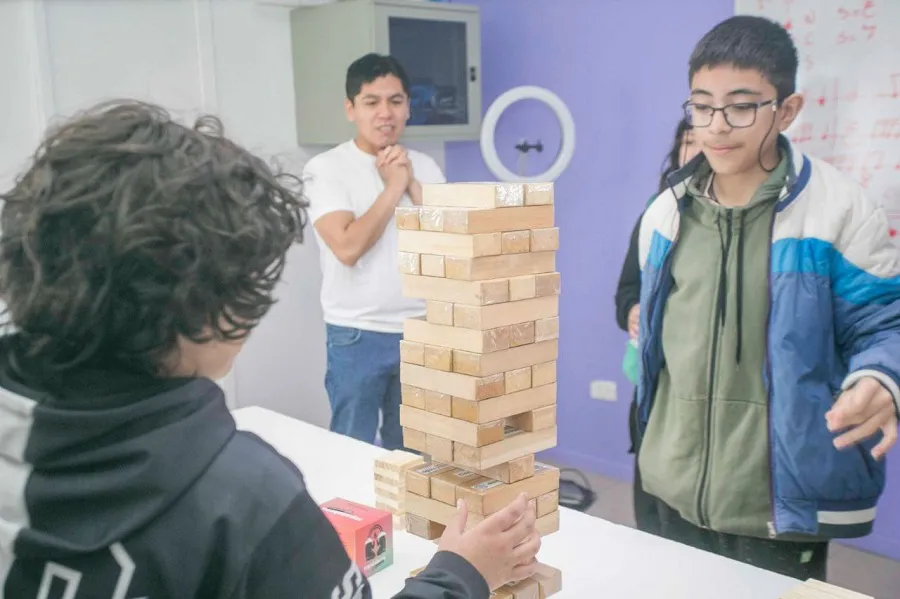 photo_5136747871058641225_y