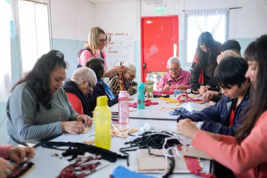 photo_5010347941315063644_y