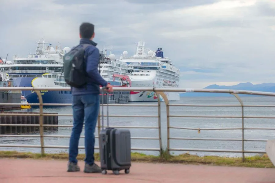 photo_5051227169455451690_y