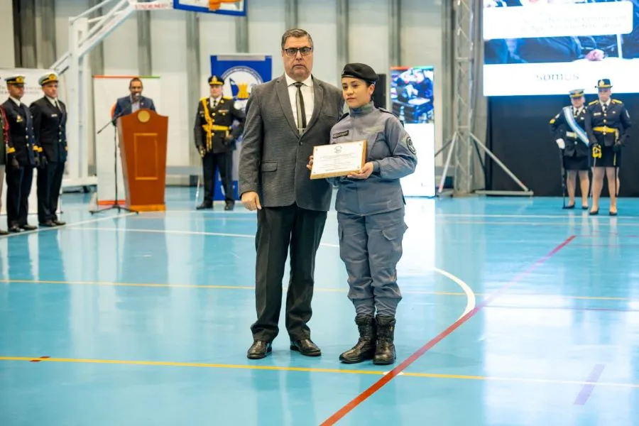 photo_5051041167306763821_y