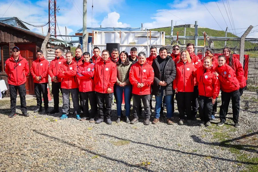 Personal de Defensa Civil Municipal recibió un reconocimiento del intendente en su día (1)