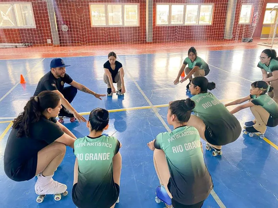 photo_5143480867950276348_y