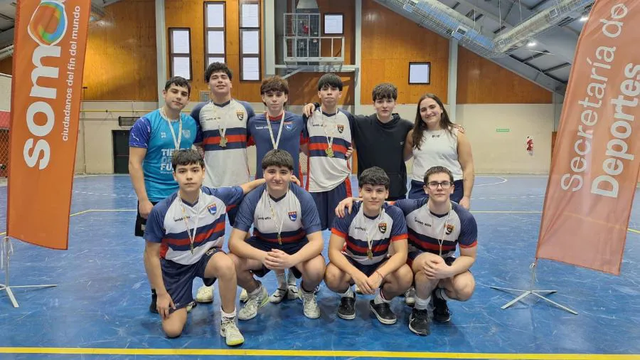 photo_4967676453386825571_y