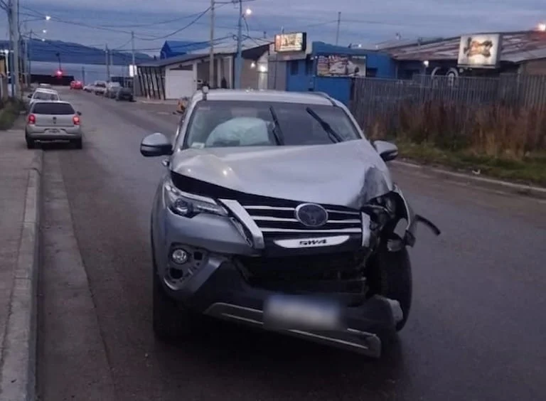 Conducía alcoholizado, chocó, se fugó y fue detenido