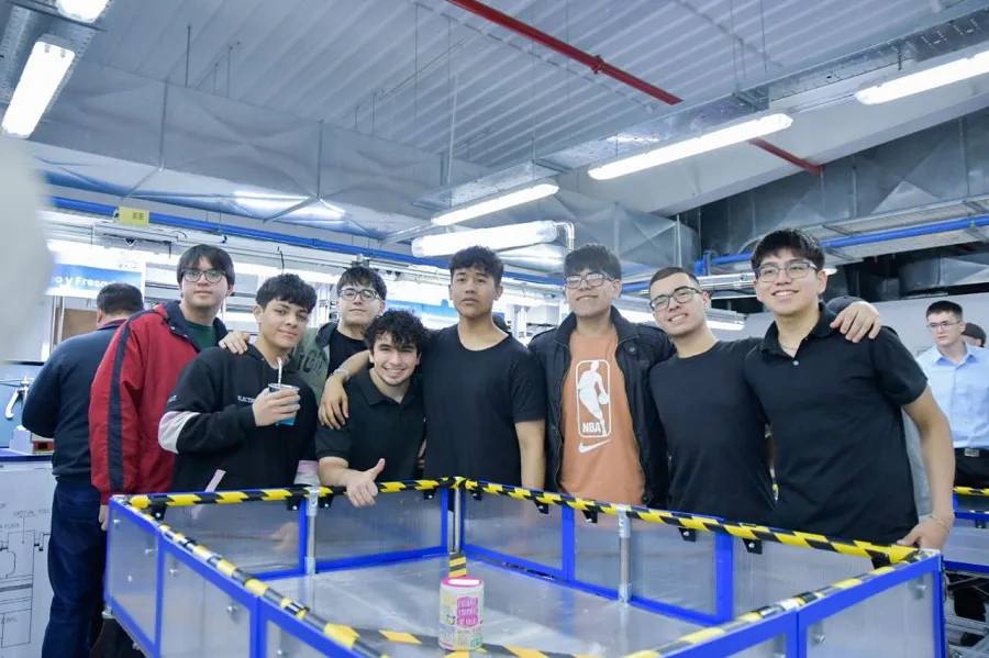 Se lleva adelante el 1° Encuentro de Colegios Técnico de Río Grande (3)