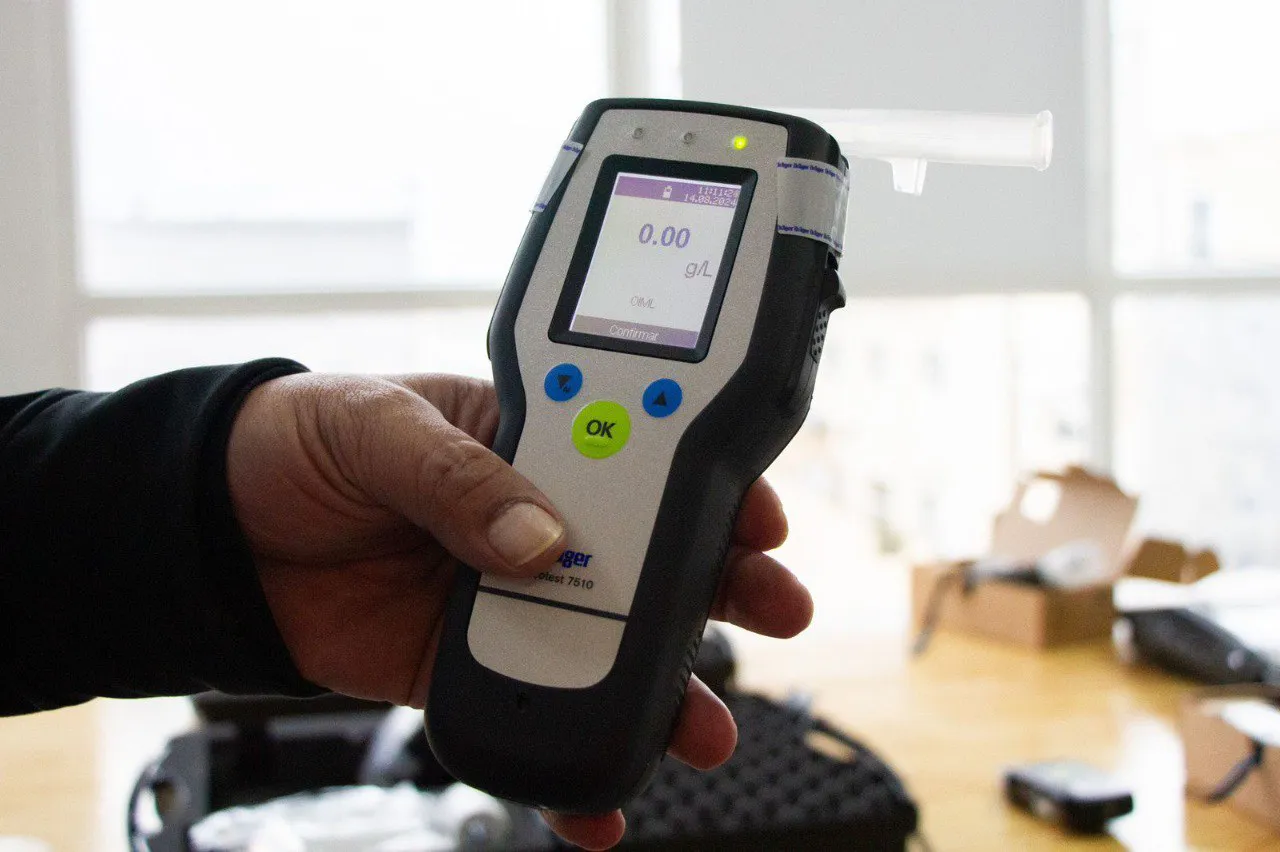 Inspectores de Tránsito Municipal recibieron nuevos equipos de alcoholímetros (1)