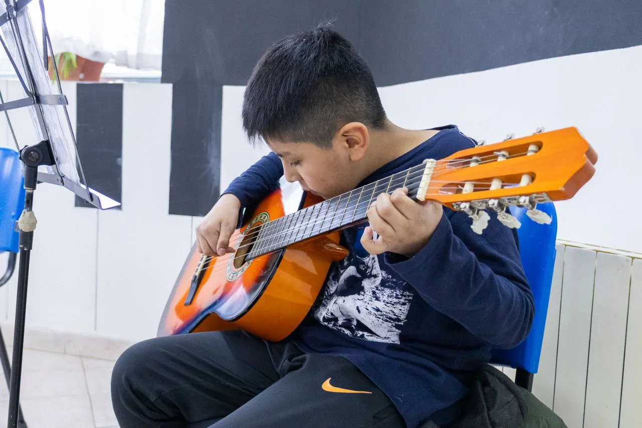 Alrededor de 35 talleres artísticos se dictan en el Centro Cultural Leandro N. Alem  (3)